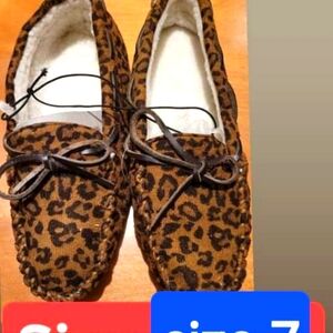 House Slippers shoes